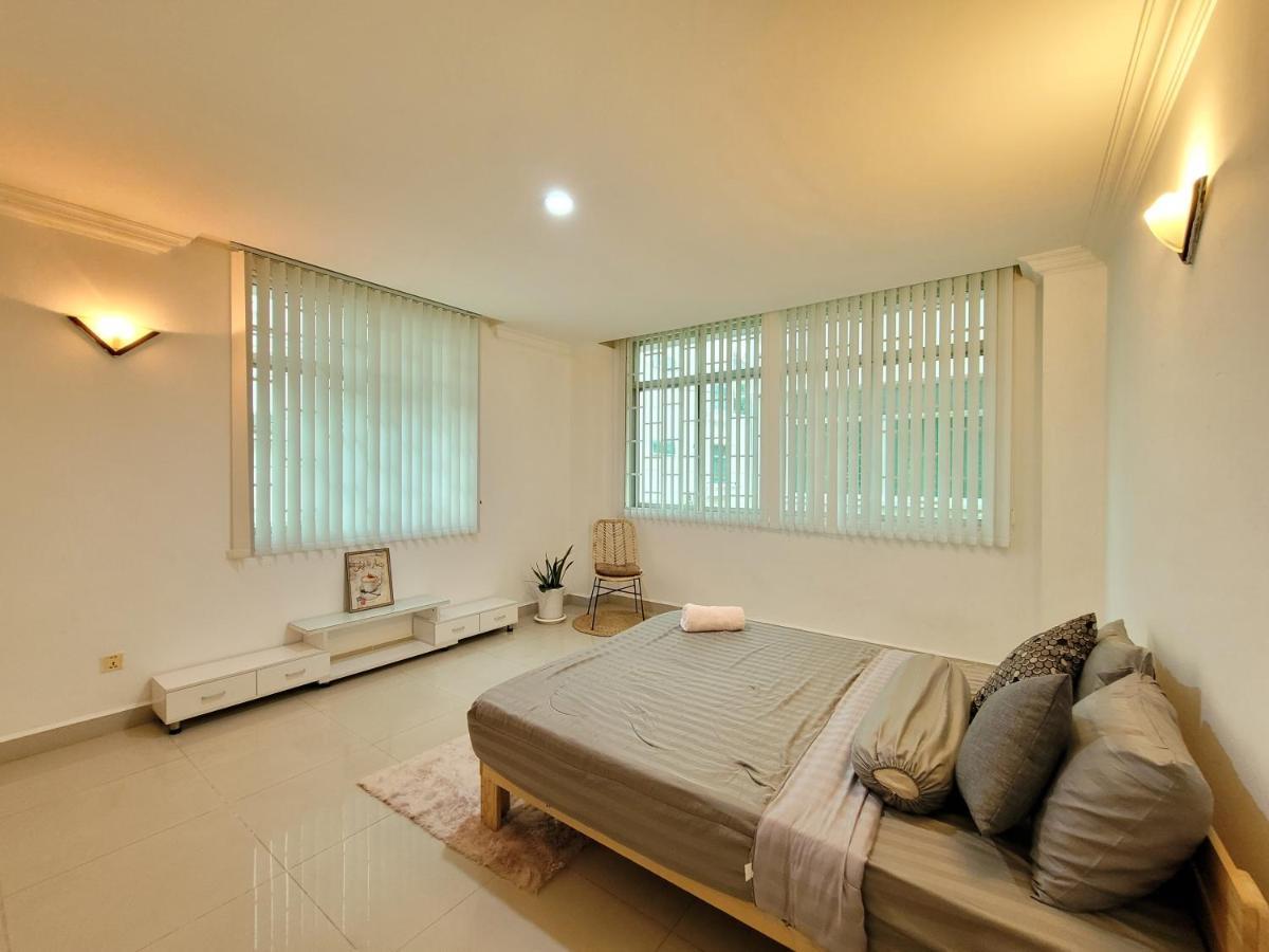 Yana House Phnom Penh Hotel Buitenkant foto